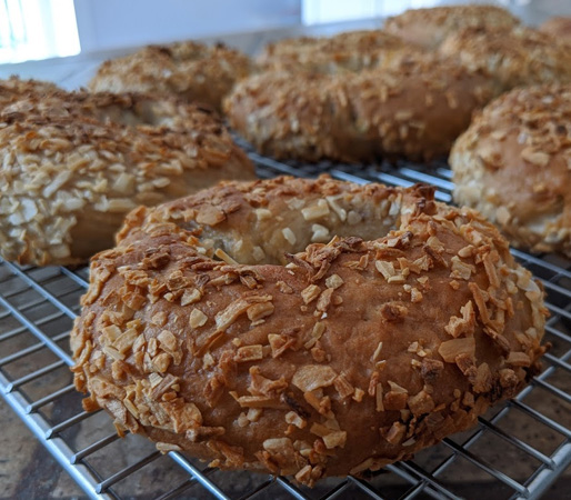 514×450 – CamBomb Cooks – bagels